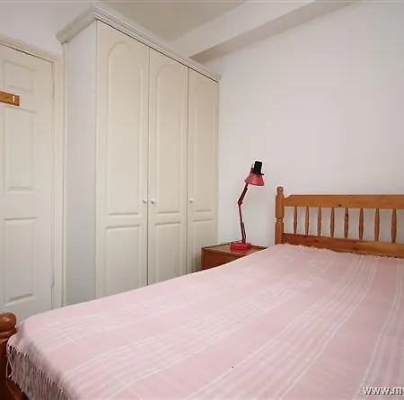 Market Apartamento *