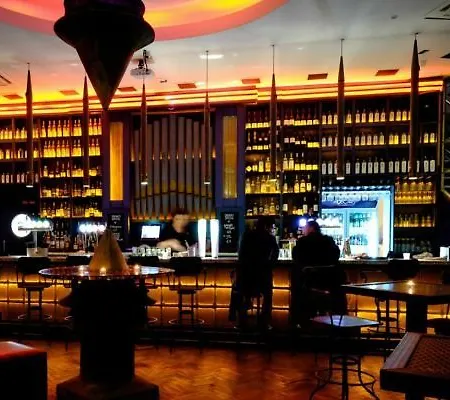 Handel's 3* Dublin