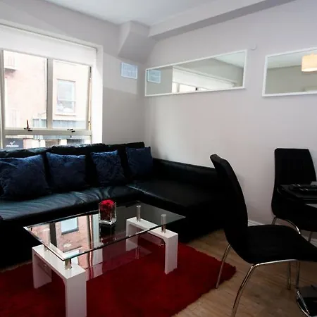 Wolfe Tone Street Apartment *