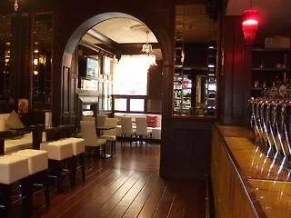 Russell Court Hotell