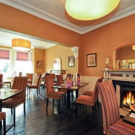 Maples House Отель 3*