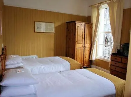 Hotel Waltons 3*