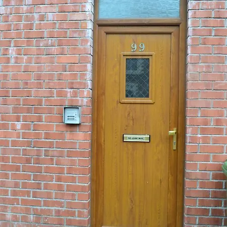 Gordon Street Apartments, City Centre *
