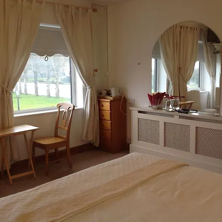Pebble Mill 3* Dublin