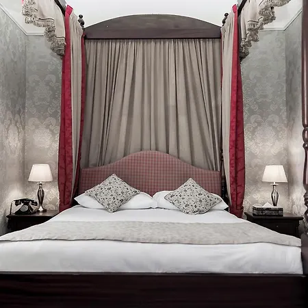 Pensionat Butlers Townhouse 4*