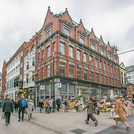 Aparthotel Grafton Street By Break 4*