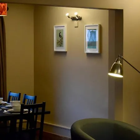 3 Bedroom House With Free Parking * Dublino