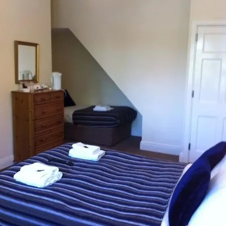 بيت ضيافة Ashling House Serviced 3*