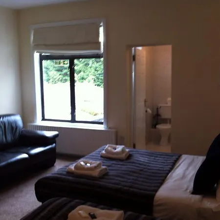 Ashling House Serviced بيت ضيافة 3*