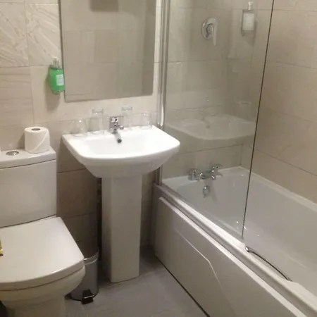 Hotel Barry's 2*