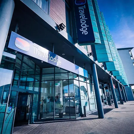 ترافيلودج دبلين إيبروت ساوث Collinstown (Santry)