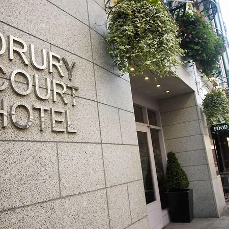 Drury Court 3*