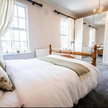 Luxury Grattan Place Holiday home Dublin