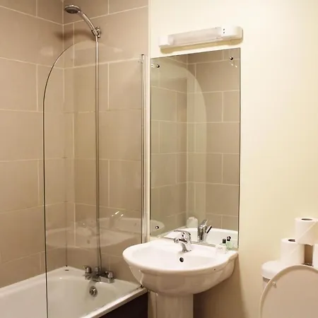 Nice Castleforbes Square Excellent Location In Apartament