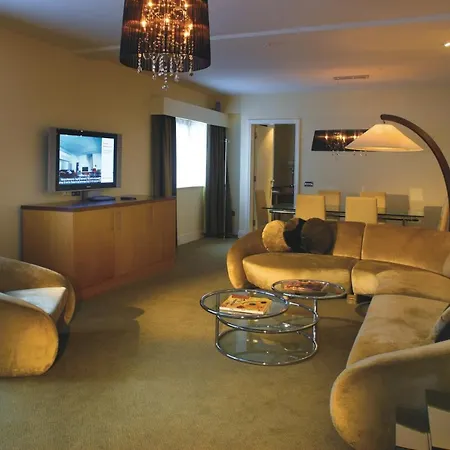 Hotel Riu Plaza The Gresham 4*