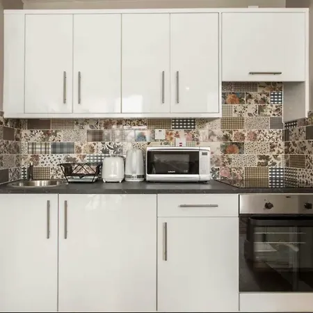New Georgian Self-catered At The Spire Apartment Dublin
