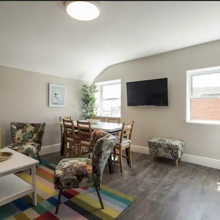 Apartment New Georgian Self-catered At The Spire