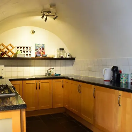 1 Bedroom In Centre Location * Dublino