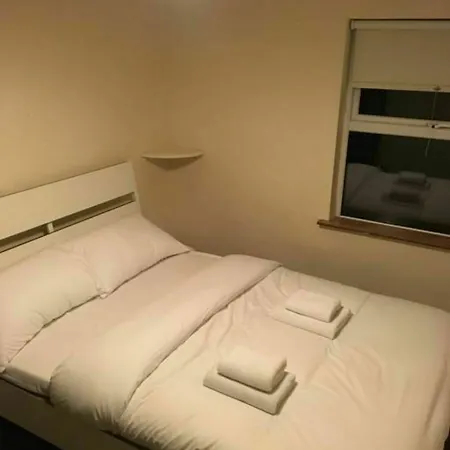 3 Bedroom House With Free Parking Apartmán Dublin