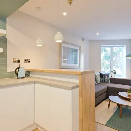 1 Bedroom Near The Aviva Stadium Sleeps 4 Dublin