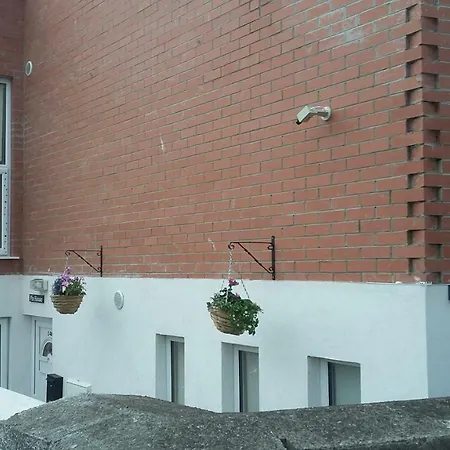 Pia House فندق مبيت وإفطار
