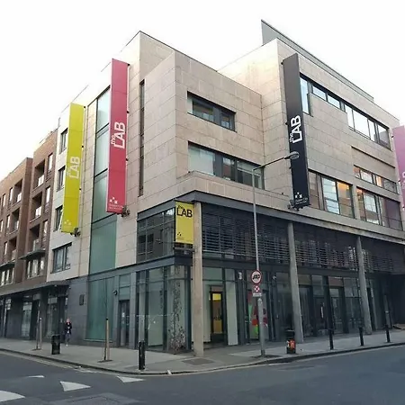 Liberty Corner - Modern Central Appartement