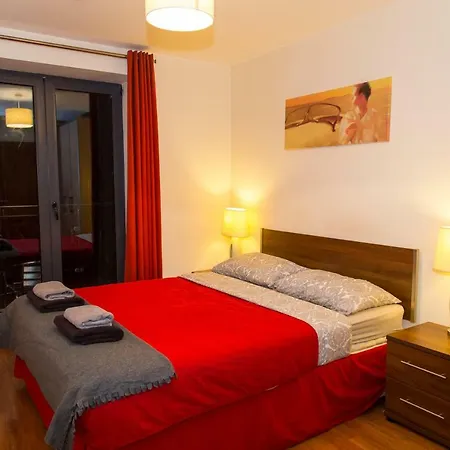 Spacous Escape 3br Ensuited Free Parking Apartamento Dublin