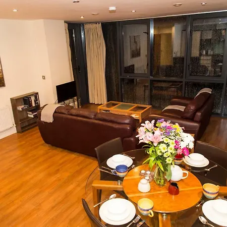 Apartamento Spacous Escape 3br Ensuited Free Parking Dublin