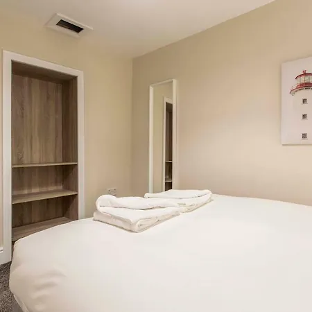 New Georgian Self-catered At The Spire Apartment Dublin