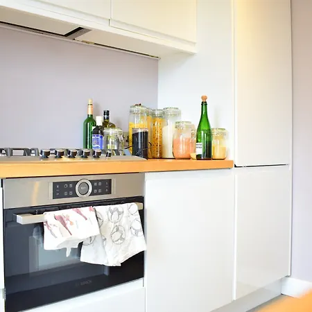 1 Bedroom Near O'connell Street