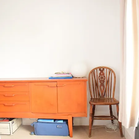 1 Bedroom Near O'connell Street Apartment *