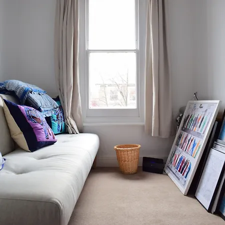 1 Bedroom Near O'connell Street *