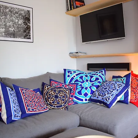 Apartment 1 Bedroom Near O'connell Street