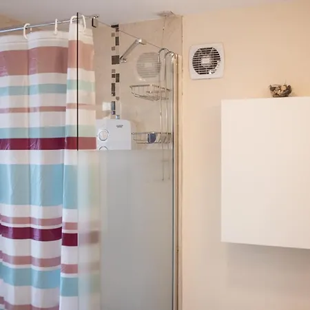 Harty Place Portobello Apartamento *