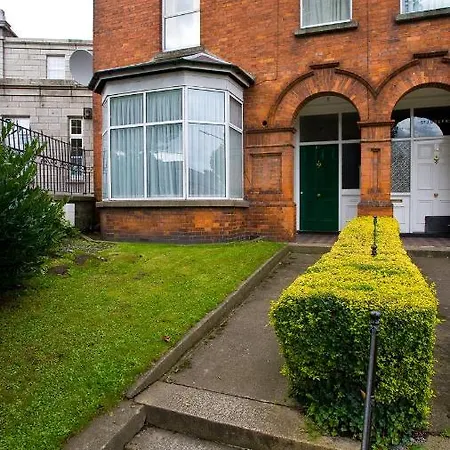 Vacation Rentals Apartment *