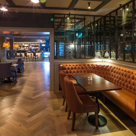 Bonnington & Leisure Centre 4* Dublin