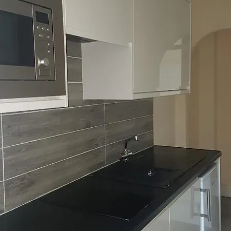 Private Double In City Center Bed & Breakfast