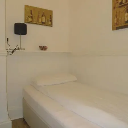 Albergue The Holyhead *