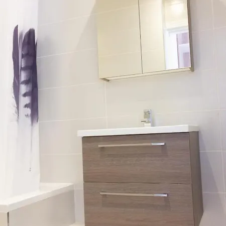 Appartement Guestready - Lovely With Balcony *