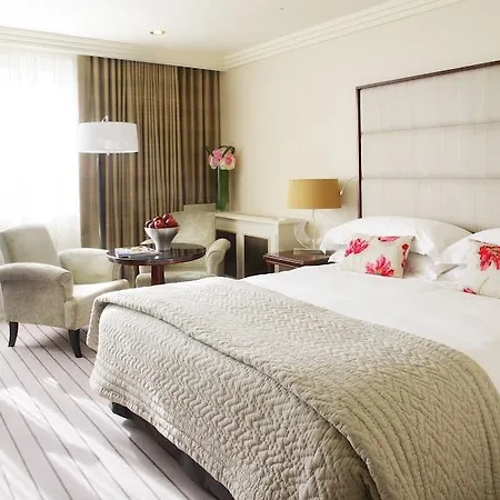 The Westbury 5*