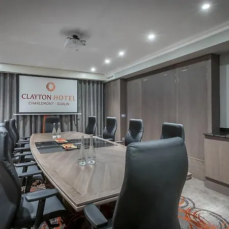 Hotel Clayton Charlemont 4*