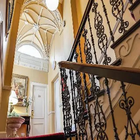 Albany House Dublino