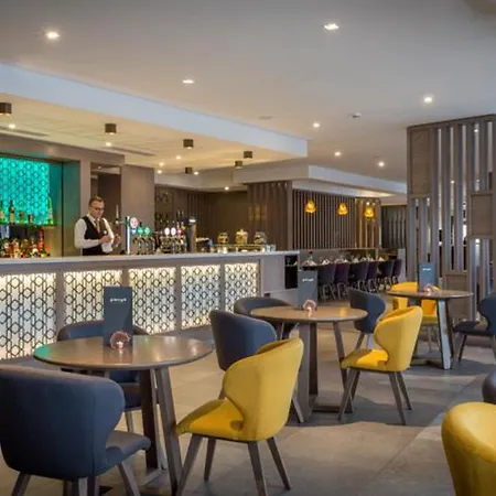 Hotel Maldron Pearse Street