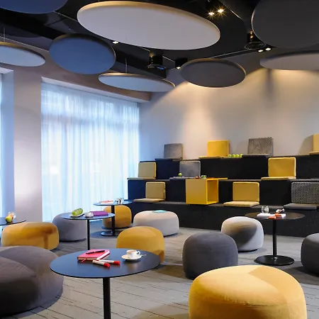 Hotel Red Cow Moran Dublin