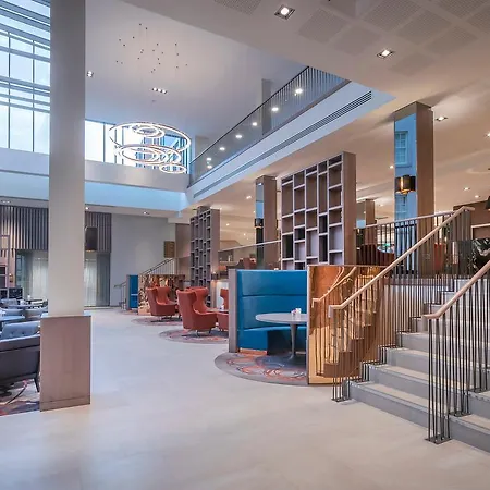 Hotel Clayton Charlemont