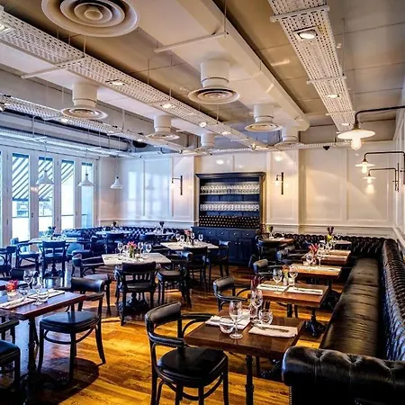 The Westbury Dublino