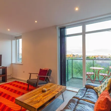 Guestready - Vibrant In Dolphins Barn דירה