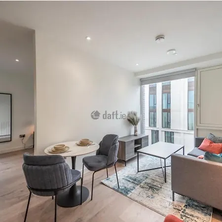 Luxury 1 Bed In Centre Full Kitchen 1 On The Docklands Apartament Dublin