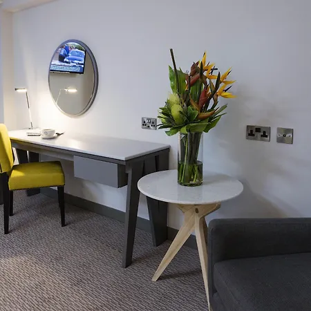 Hotel Maldron Pearse Street