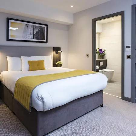 Hotel Maldron Pearse Street